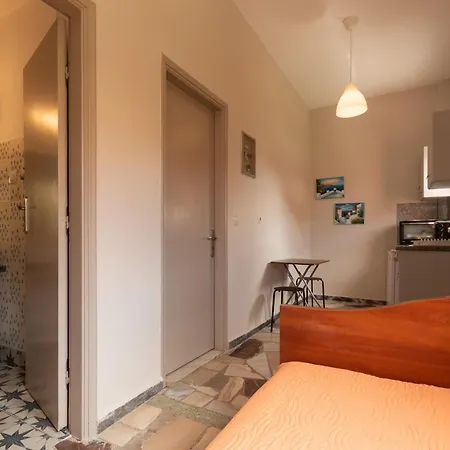 Mariposa Apartments Next To The Sea Sidárion Chambre photo